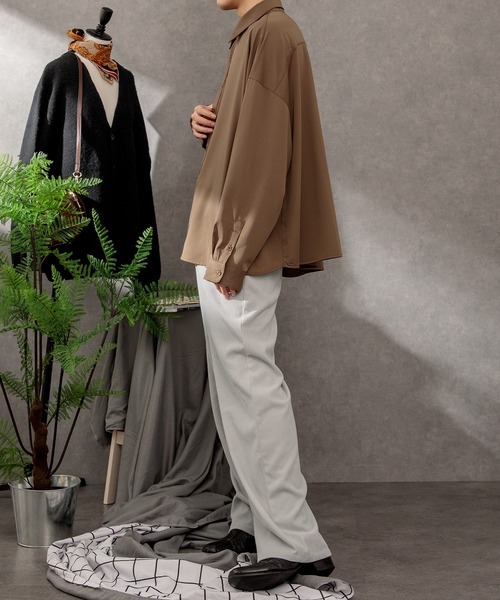 Adoon plain（アドーンプレーン）の「【Adoon plain】ドレープシャツ（シャツ/ブラウス・メンズ・オフホワイト/モカ/グリーン・LARGE/MEDIUM）」の22枚目の写真