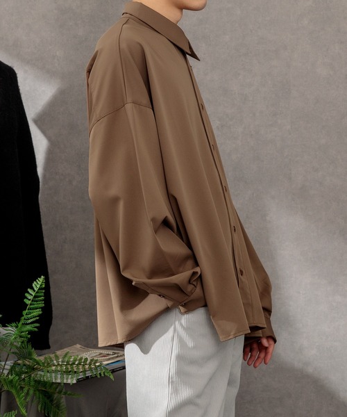 Adoon plain（アドーンプレーン）の「【Adoon plain】ドレープシャツ（シャツ/ブラウス・メンズ・オフホワイト/モカ/グリーン・LARGE/MEDIUM）」の10枚目の写真