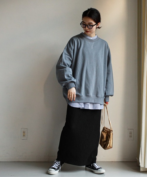 feepur（フェピュール）の「裏起毛BIGスウェット（スウェット・レディース・チャコールグレー/エンジ/オフホワイト/杢グレー/グリーン/ブルー・MEDIUM）」の15枚目の写真