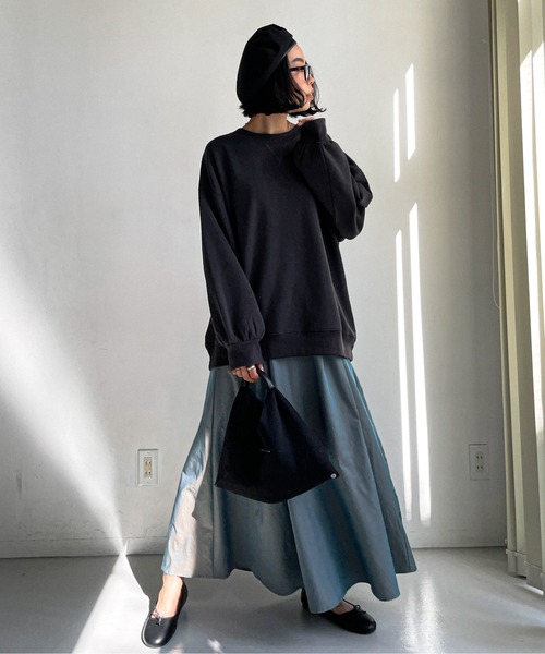 feepur（フェピュール）の「裏起毛BIGスウェット（スウェット・レディース・チャコールグレー/エンジ/オフホワイト/杢グレー/グリーン/ブルー・MEDIUM）」の20枚目の写真