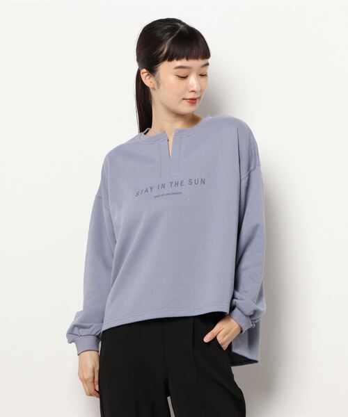 Samansa Mos2 blue（サマンサモスモスブルー）の「キーネックスウェット（スウェット・レディース・シルバーグレー/イエロー/チャコール/ブルー/ボルドー・ﾌﾘ-）」の8枚目の写真