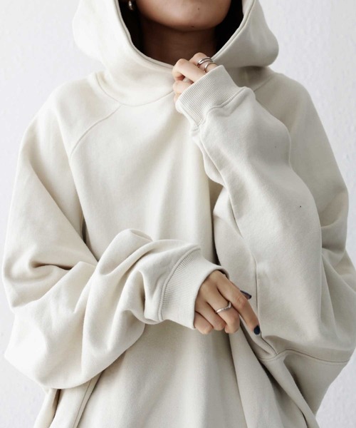 antiqua（アンティカ）の「オーバーコクーンパーカ（パーカー・レディース・ブラック/グレー/モスグリーン/アイボリー/ブルー系その他・FREE）」の16枚目の写真