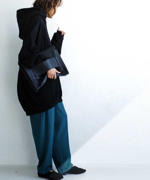 antiqua（アンティカ）の「オーバーコクーンパーカ（パーカー・レディース・ブラック/グレー/モスグリーン/アイボリー/ブルー系その他・FREE）」の7枚目の写真