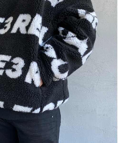 1PIU1UGUALE3  RELAX （ウノピゥウノウグァーレトレ リラックス）の「[1PIU1UGUALE3 RELAX/ウノピゥウノウグァーレトレ リラックス] 総柄 トラックボアジャケット（ブルゾン・メンズ・ブラック・M/L）」の9枚目の写真