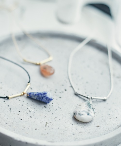 LAYMEE（レイミー）の「Natural stone necklace / ナチュラルストーンネックレス（ネックレス・レディース・ブラウン/グレー/ブルー・FREE）」の17枚目の写真