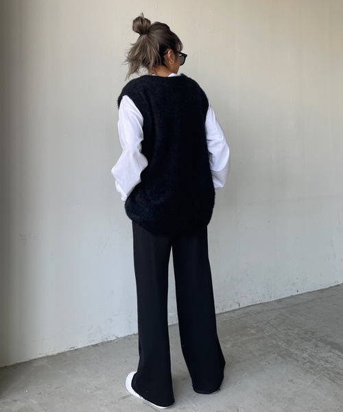 SHAGGIE(シャギー)の「シャギーモヘアライクニットベスト(ベスト・レディース・ブラック/カーキ/ブルー・FREE)」の9枚目の写真