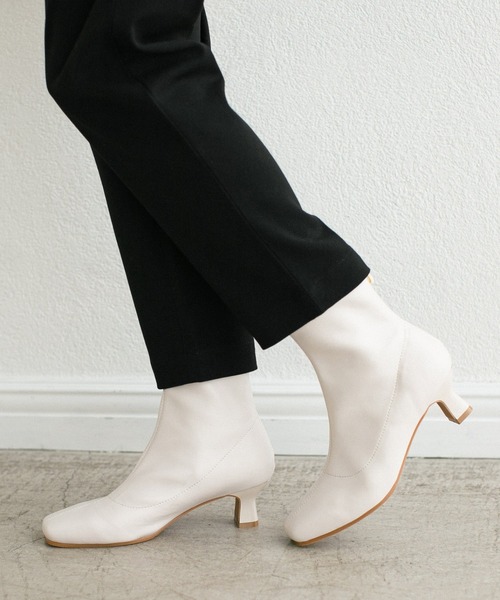 LEPSIM(レプシィム)の「ストレッチZIPブーツ 257635(ブーツ・レディース・ブラック/オフホワイト・MEDIUM/LARGE)」の15枚目の写真