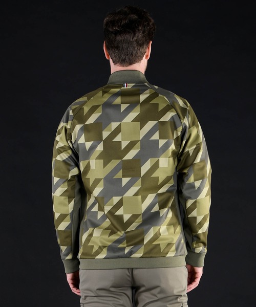 Kappa(カッパ)の「Kappa(カッパ)GOLF 【MENS】フリースボンディングジャケット(MA-1・メンズ・ホワイト/オリーブ/ダークネイビー・M/L)」の9枚目の写真