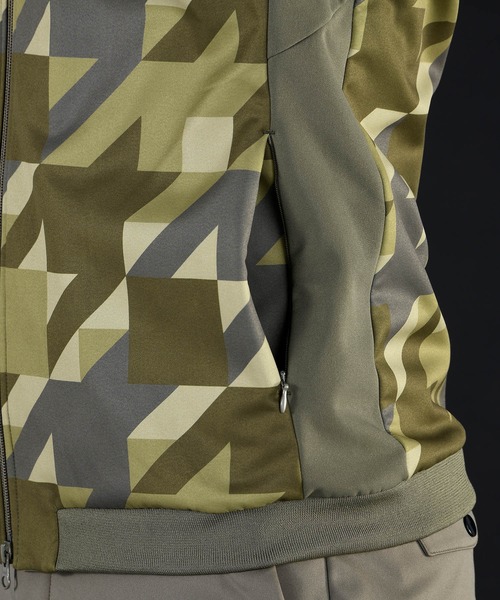 Kappa(カッパ)の「Kappa(カッパ)GOLF 【MENS】フリースボンディングジャケット(MA-1・メンズ・ホワイト/オリーブ/ダークネイビー・M/L)」の6枚目の写真