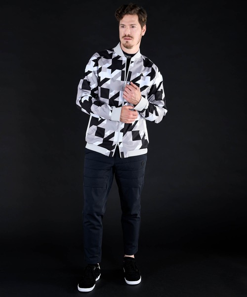 Kappa(カッパ)の「Kappa(カッパ)GOLF 【MENS】フリースボンディングジャケット(MA-1・メンズ・ホワイト/オリーブ/ダークネイビー・M/L)」の10枚目の写真