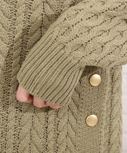 SHOO・LA・RUE（シューラルー）の「◆脇ボタンバルキーケーブルニット（ニット/セーター・レディース・オリーブ/アイボリー/サンドベージュ/ダークネイビー・00）」の14枚目の写真