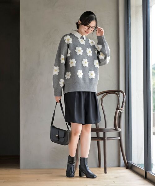 rps（アールピーエス）の「３Ｄフラワーニットプルオーバー（ニット/セーター・レディース・ブラック/ブルー/グリーン/杢グレー/ブルーグリーン/パープル/オレンジ/イエロー・M/フリー）」の9枚目の写真