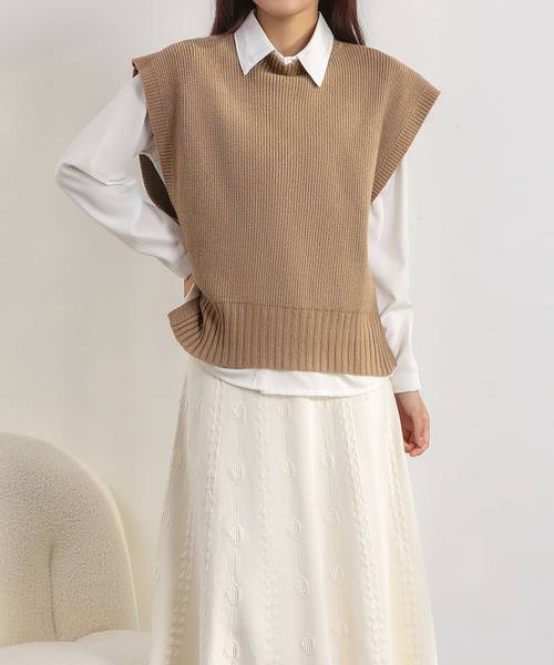 MAISON DE THERESE(メゾン ド テレーズ)の「サイドオープン クルーネックニットベスト(ベスト・レディース・B/C/A・FREE)」の9枚目の写真