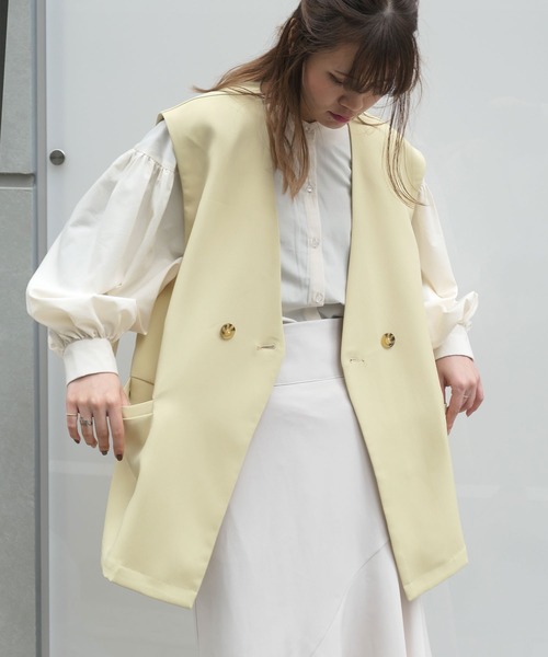 CORNERS（コーナーズ）の「ダブルボタンベスト（ベスト・レディース・ブラック/ベージュ/イエロー/アイボリー/グレイッシュベージュ・M）」の7枚目の写真