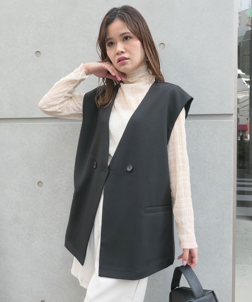 CORNERS（コーナーズ）の「ダブルボタンベスト（ベスト・レディース・ブラック/ベージュ/イエロー/アイボリー/グレイッシュベージュ・M）」の13枚目の写真