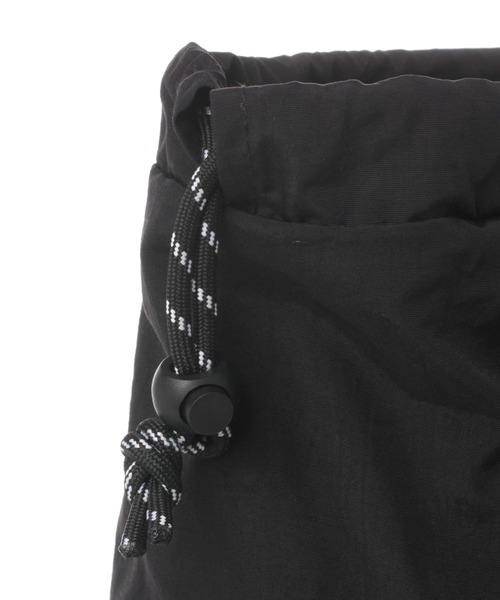 BAYFLOW（ベイフロー）の「[軽量!大容量♪ペットボトルホルダー付き]プレートライトデイパック（バックパック/リュック・レディース・ブラック/グレー・FREE）」の17枚目の写真