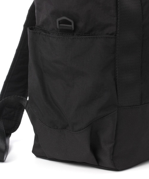 BAYFLOW（ベイフロー）の「[軽量!大容量♪ペットボトルホルダー付き]プレートライトデイパック（バックパック/リュック・レディース・ブラック/グレー・FREE）」の13枚目の写真