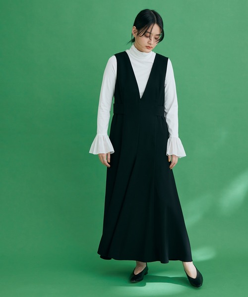 ADAM ET ROPE'（アダムエロペ）の「レザーナロースクエアフラットシューズ（パンプス・レディース・キナリ/ブラック・23.0cm/24.5cm/24.0cm/23.5cm）」の13枚目の写真