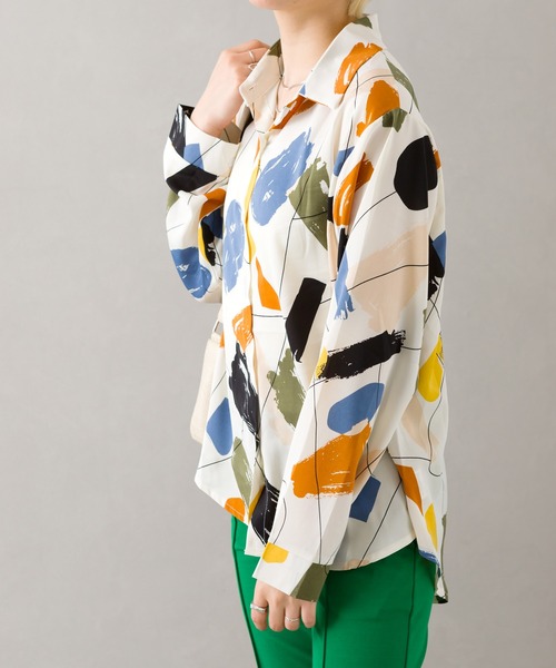 SpRay（スプレイ）の「ペイント風シャツ（シャツ/ブラウス・レディース・ホワイト/ブラック・FREE）」の16枚目の写真