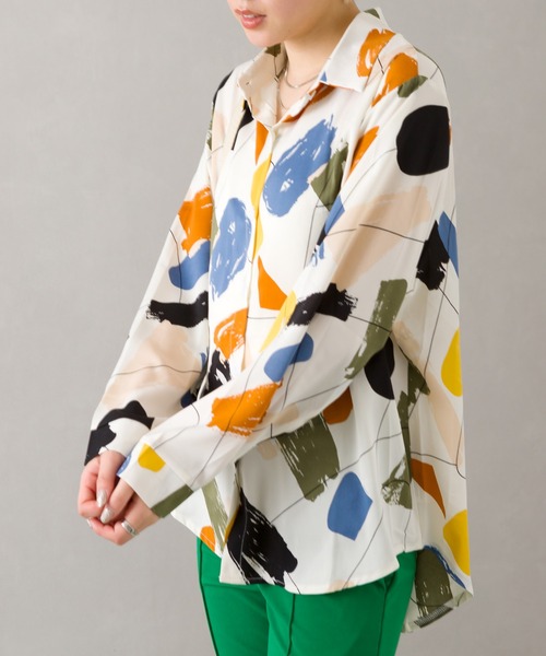 SpRay（スプレイ）の「ペイント風シャツ（シャツ/ブラウス・レディース・ホワイト/ブラック・FREE）」の17枚目の写真