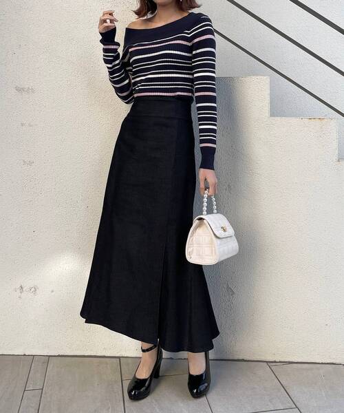 MAJESTIC LEGON（マジェスティックレゴン）の「Ladyプリーツマーメイドスカート（スカート・レディース・ブラック/ネイビー・SMALL/MEDIUM）」の3枚目の写真