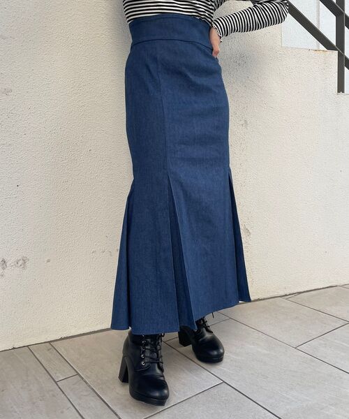 MAJESTIC LEGON（マジェスティックレゴン）の「Ladyプリーツマーメイドスカート（スカート・レディース・ブラック/ネイビー・SMALL/MEDIUM）」の9枚目の写真