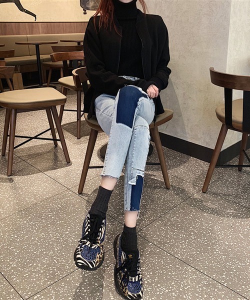 i-dare(アイディア)の「【i-dare】ハイウエスト デザイン デニムパンツ(デニムパンツ・レディース・グレー/ブルー・SMALL/MEDIUM/LARGE)」の14枚目の写真