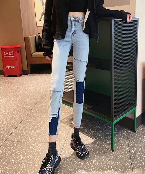 i-dare(アイディア)の「【i-dare】ハイウエスト デザイン デニムパンツ(デニムパンツ・レディース・グレー/ブルー・SMALL/MEDIUM/LARGE)」の11枚目の写真