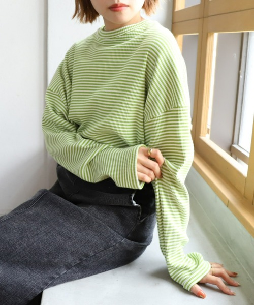 moment+(モーメントプラス)の「綿ストレッチリブボーダー ショート丈 ロングスリーブtee(Tシャツ/カットソー・レディース・ブラック/レッド/グリーン/ライトグリーン/ブルー・M)」の9枚目の写真