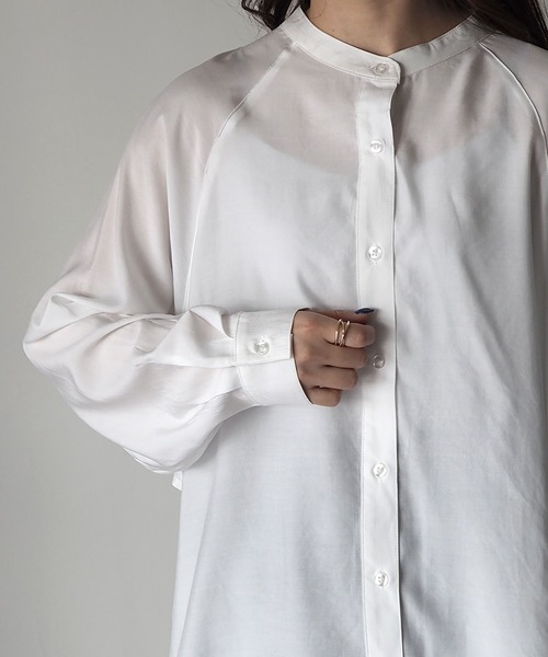 Riberry（リベリー）の「バックフリルブラウス（シャツ/ブラウス・レディース・オフホワイト/ベージュ/グリーン/オレンジ・MEDIUM）」の11枚目の写真