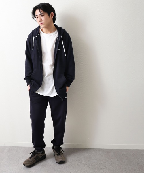 FILA（フィラ）の「【FILA】 裏毛フルジップパーカー（パーカー・レディース・ホワイト/杢グレー/グレイッシュベージュ/ブラック/ネイビー・MEDIUM/X-LARGE/LARGE）」の14枚目の写真