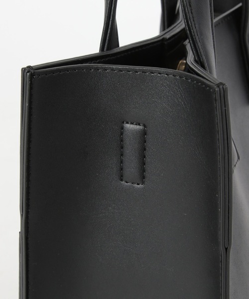 GLOBAL WORK(グローバルワーク)の「ダブルベルト2WAYBAG/262829(ショルダーバッグ・レディース・ブラック/オフホワイト/ミント/ライトイエロー/グリーン/ピンク/レッド系その他6・FREE)」の17枚目の写真