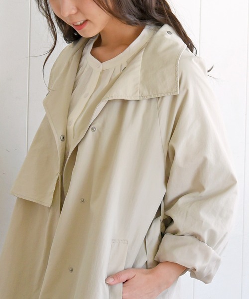 sango(sango)の「スタンドカラースプリングコート(トレンチコート・レディース・アイボリー/ライトカーキ・FREE)」の4枚目の写真