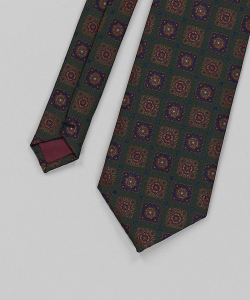 SPINNS（スピンズ）の「幾何学デザイン ネクタイ（ネクタイ・メンズ・グリーン/ワイン・ONESIZE）」の5枚目の写真