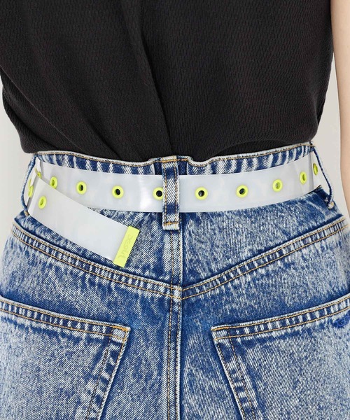 X-girl(エックスガール)の「COLOR EYELET CLEAR BELT(ベルト・レディース・ブラック/クリア・ONE SIZE)」の12枚目の写真