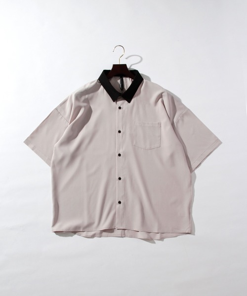 THISIS（ディスイズ）の「ビッグシルエット ポリストレッチ クレリックシャツ レディース（シャツ/ブラウス・レディース・ホワイト/チャコール/グレイッシュベージュ/グリーン/サックスブルー/ブラック/ネイビー/パープル・LARGE/X-LARGE/MEDIUM）」の4枚目の写真