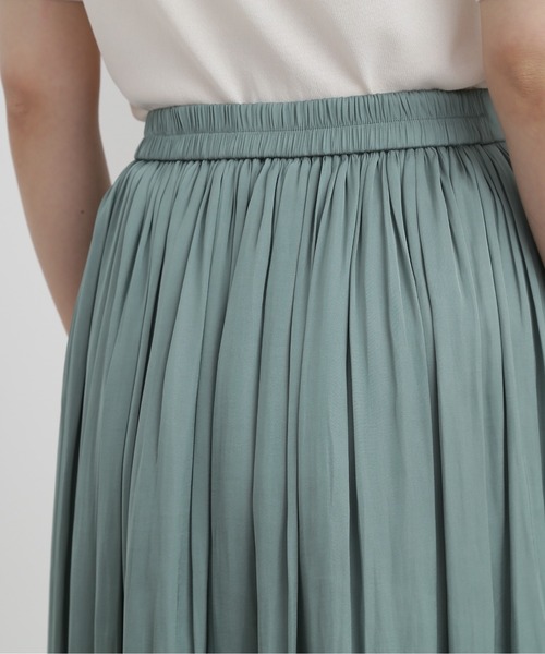 NATURAL BEAUTY BASIC（ナチュラルビューティーベーシック）の「[洗える]サテンギャザースカート（スカート・レディース・グレイッシュベージュ/ブラウン/ライトグリーン・X-SMALL/SMALL/MEDIUM）」の20枚目の写真