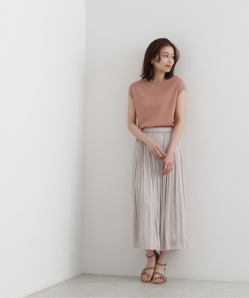 NATURAL BEAUTY BASIC（ナチュラルビューティーベーシック）の「[洗える]サテンギャザースカート（スカート・レディース・グレイッシュベージュ/ブラウン/ライトグリーン・X-SMALL/SMALL/MEDIUM）」の12枚目の写真