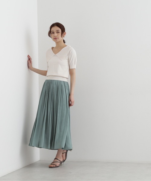 NATURAL BEAUTY BASIC（ナチュラルビューティーベーシック）の「[洗える]サテンギャザースカート（スカート・レディース・グレイッシュベージュ/ブラウン/ライトグリーン・X-SMALL/SMALL/MEDIUM）」の5枚目の写真