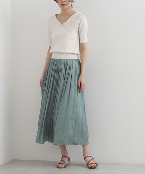 NATURAL BEAUTY BASIC（ナチュラルビューティーベーシック）の「[洗える]サテンギャザースカート（スカート・レディース・グレイッシュベージュ/ブラウン/ライトグリーン・X-SMALL/SMALL/MEDIUM）」の9枚目の写真