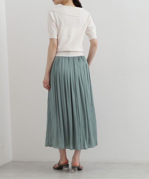 NATURAL BEAUTY BASIC（ナチュラルビューティーベーシック）の「[洗える]サテンギャザースカート（スカート・レディース・グレイッシュベージュ/ブラウン/ライトグリーン・X-SMALL/SMALL/MEDIUM）」の15枚目の写真