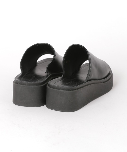 LOWRYS FARM（ローリーズファーム）の「カンドウフィットサンダル　260870（サンダル・レディース・ブラック/ブラウン/アイボリー/ブルー/オレンジ・MEDIUM/LARGE）」の7枚目の写真