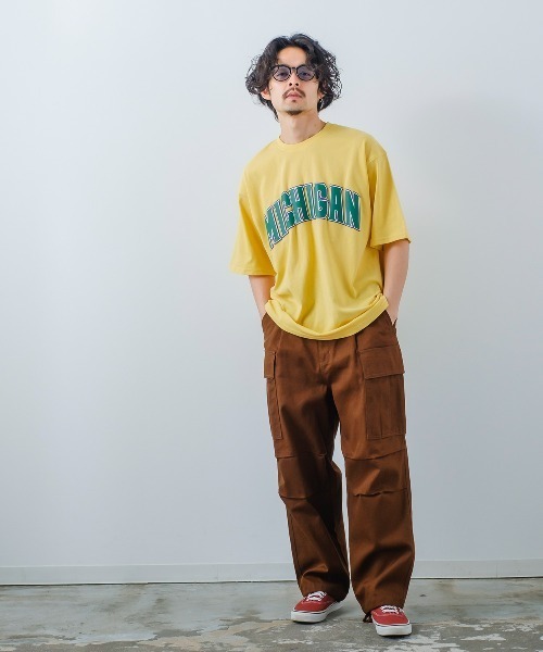 improves(インプローブス)の「発泡カレッジロゴ プリント オーバーサイズ Tシャツ(Tシャツ/カットソー・メンズ・イエロー/アッシュ/ブラック/オフホワイト・LARGE/MEDIUM)」の12枚目の写真