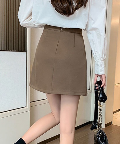 ibeul_（イベール）の「フラップ付きプリーツミニSK（スカート・レディース・ブラック/ブラウン/グレー・L/S/M）」の6枚目の写真