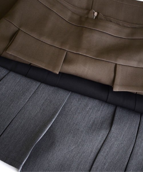ibeul_（イベール）の「フラップ付きプリーツミニSK（スカート・レディース・ブラック/ブラウン/グレー・L/S/M）」の14枚目の写真