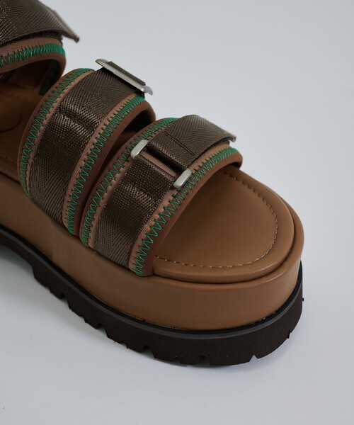 CITY TOKYO（シティトウキョウ）の「【アウトドア〇】ワークソールスポーツサンダル【A＋TOKYO / エープラストウキョウ】（サンダル・レディース・ブラック/ブラウン・1/2）」の17枚目の写真