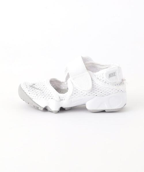 NIKE（ナイキ）の「【WEB限定】＜NIKE＞ リフトGs/Ps / ナイキリフト 17cm-24cm（スニーカー・キッズ・ホワイト/ブラック・24cm/18cm/20cm/23cm/21cm/17cm/22cm/19cm）」の4枚目の写真