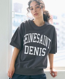 ビッグシルエットプリントロゴプルオーバー