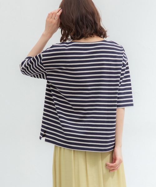 Honeys（ハニーズ）の「ボーダーゆるＴシャツ（Tシャツ/カットソー・レディース・ネイビー系/ベージュ系その他/ネイビー系1/ホワイト×ネイビー・S/L/M）」の17枚目の写真
