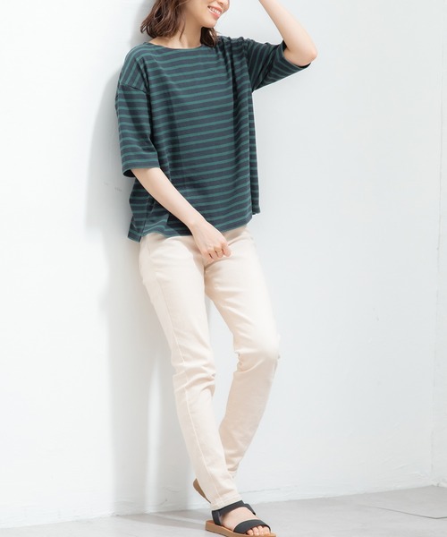 Honeys（ハニーズ）の「ボーダーゆるＴシャツ（Tシャツ/カットソー・レディース・ネイビー系/ベージュ系その他/ネイビー系1/ホワイト×ネイビー・S/L/M）」の8枚目の写真